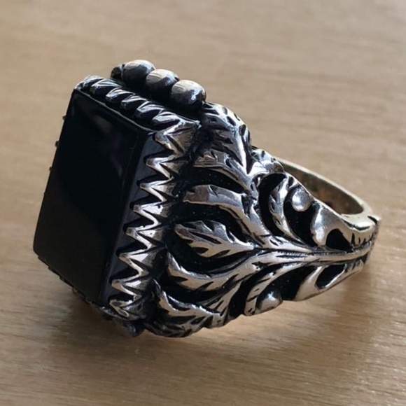 925 Sterling Silver Onyx Stone Men's Ring - Picture 2 of 4